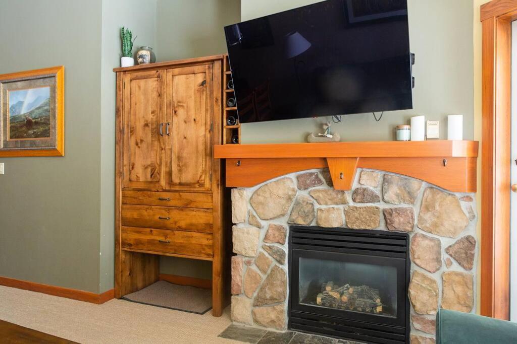 Stunning At Solitude, Steps From Chair Lift, East #103 Brighton Экстерьер фото